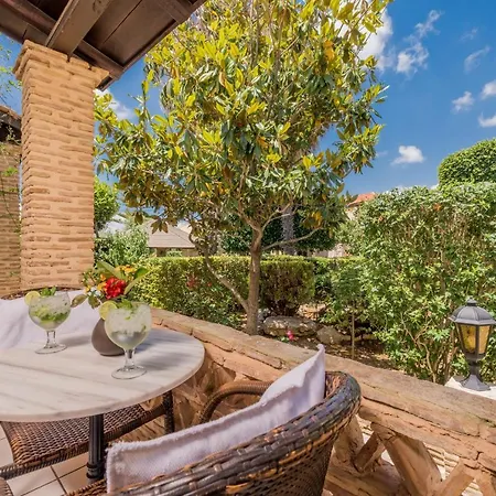 Garden Village & Kalamaki (Zakynthos)